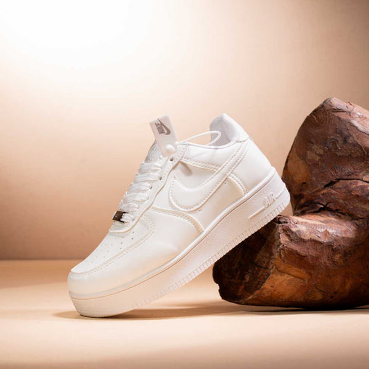 Nike Air Force Women’s Sneaker
