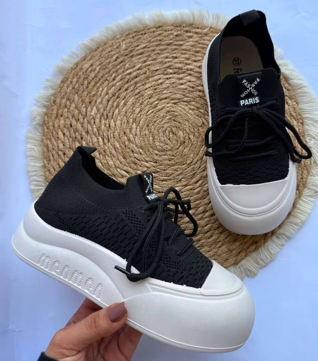 Women’s Slip-On Sneakers